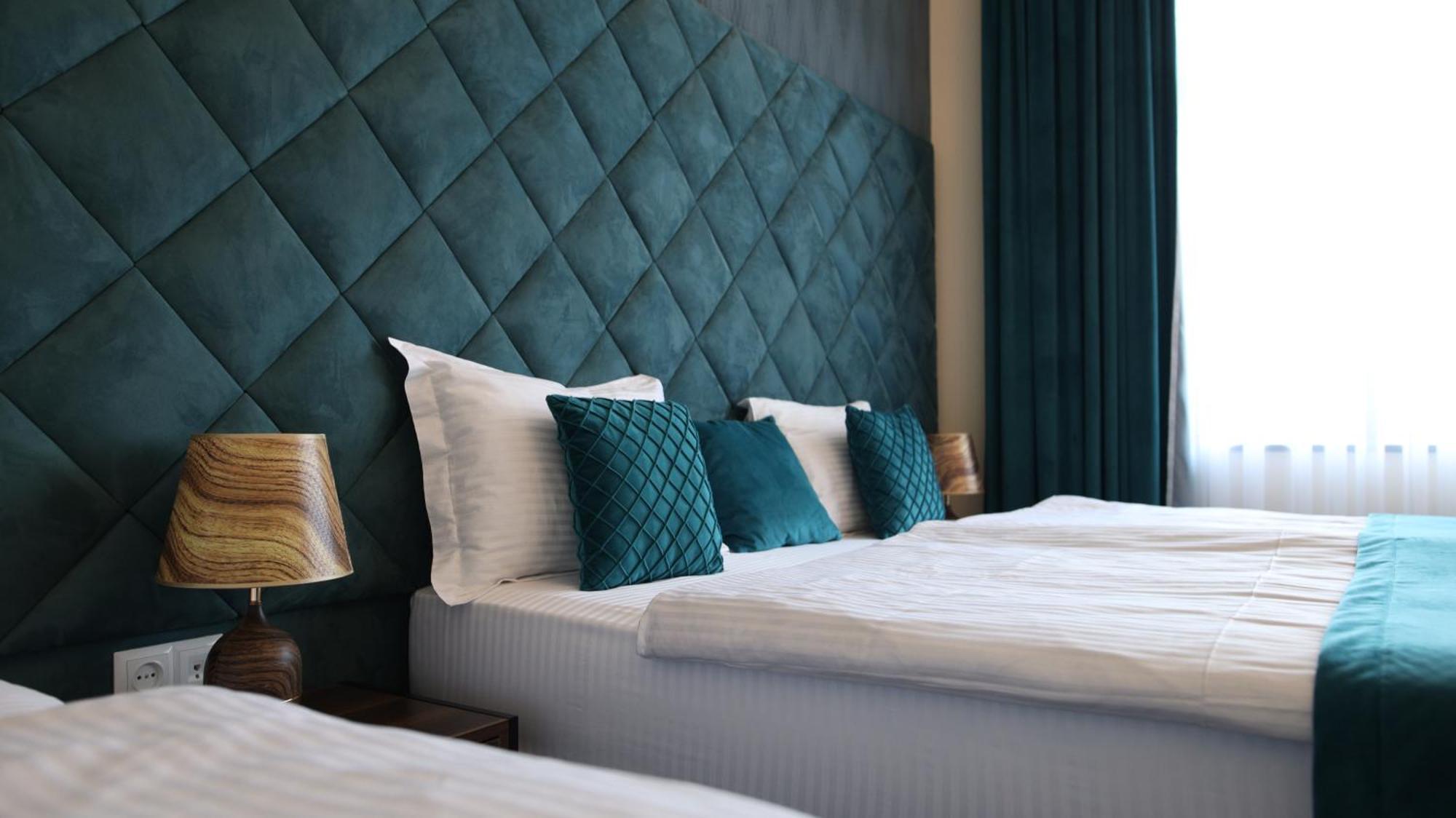 Bmg Hotel By Grigoryans Group Goris Exteriér fotografie